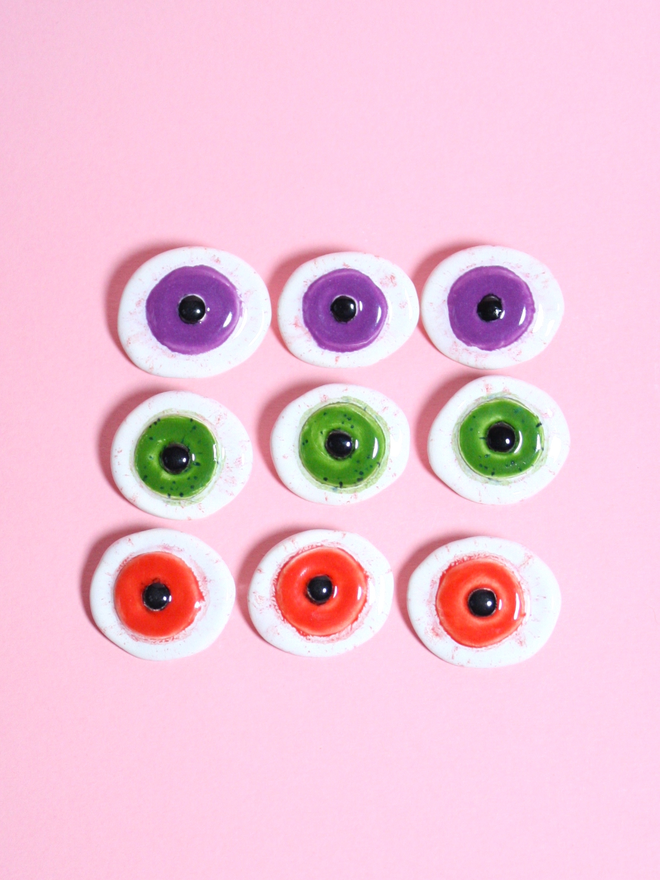 Eyeball Ceramic Halloween Brooch