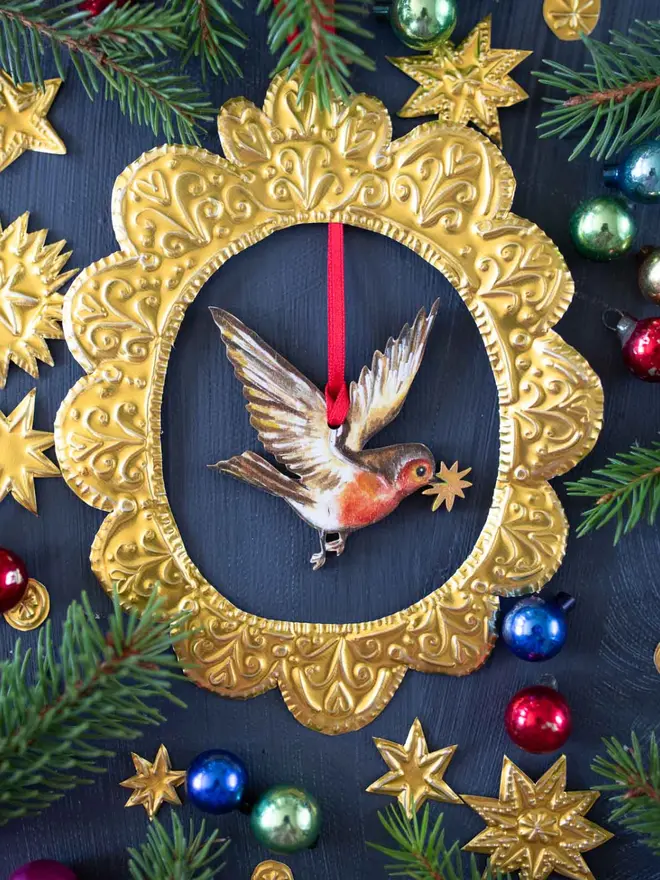 Robin ~ Hanging Wooden Decoration