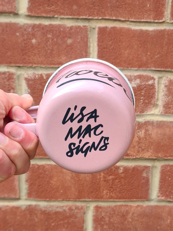 Pink mug bottom logo