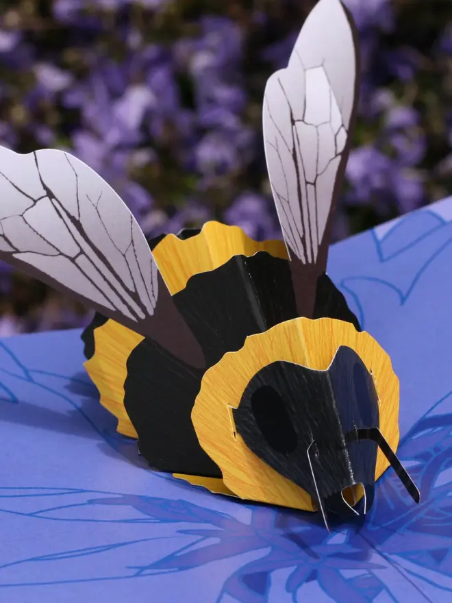 3d bee pop up card