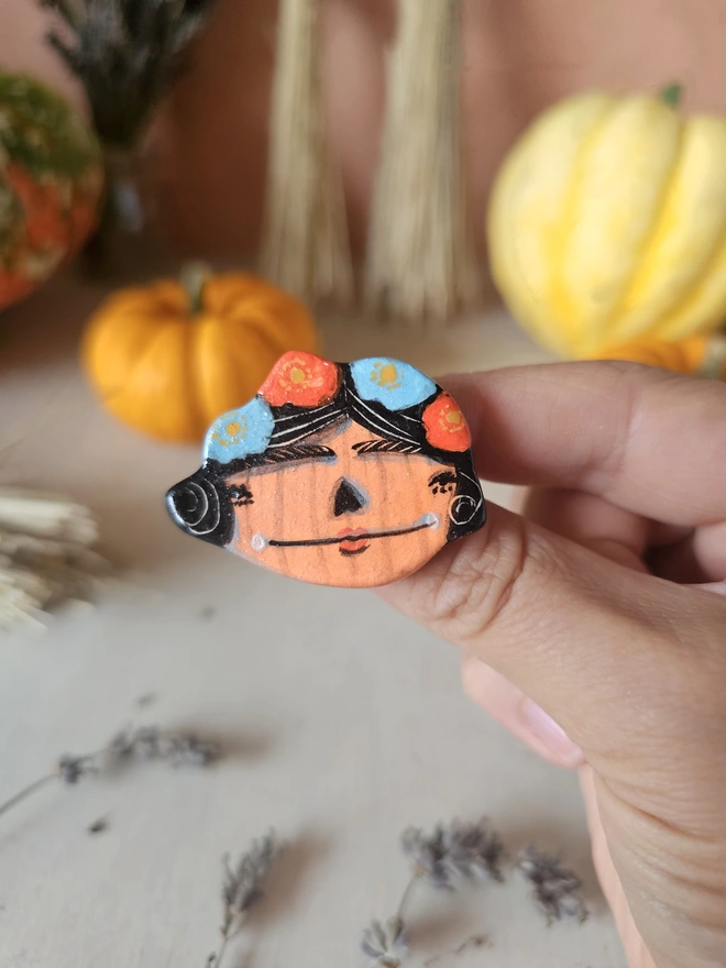 Petal pumpkin ceramic halloween brooch