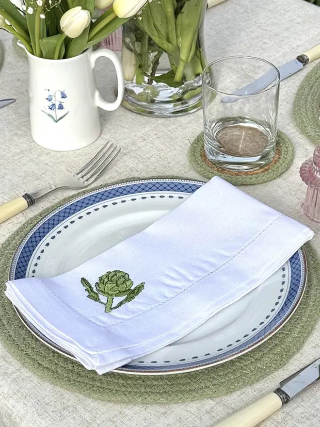 artichoke embroidered napkin