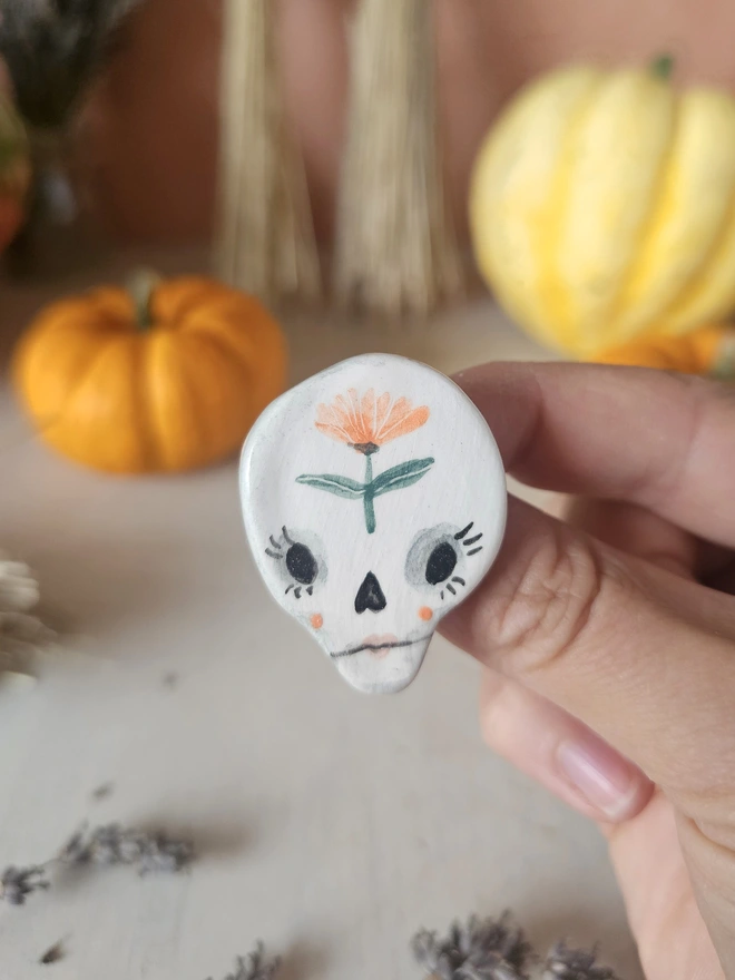 Skull bone ceramic halloween brooch