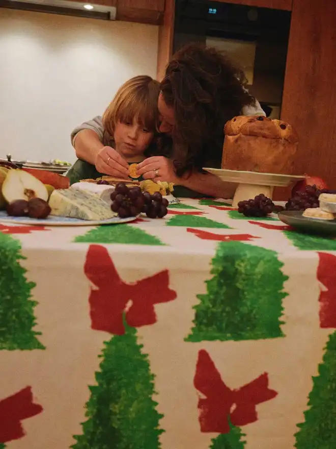 Christmas Tree Table Runner