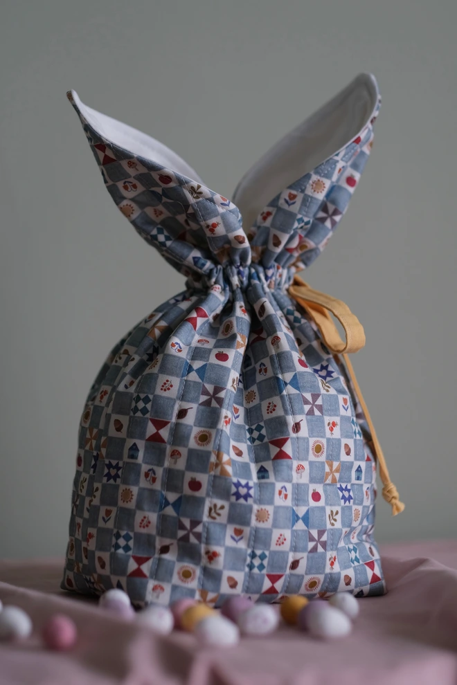 Cooper and Fred Easter Bunny Bag in checkerboard print