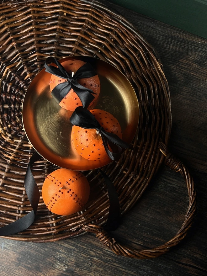 Christmas Pomander Trio Candles