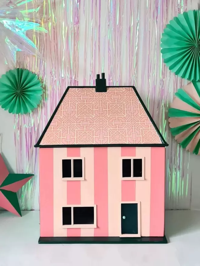 Hand-painted Stripe Dolls House & Accessories