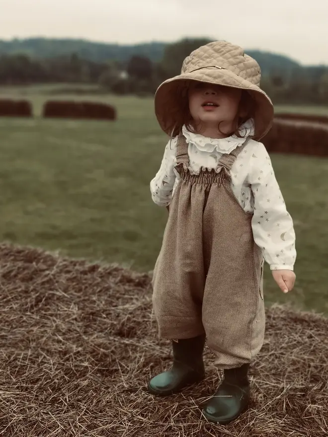 kids herringbone dungarees beige