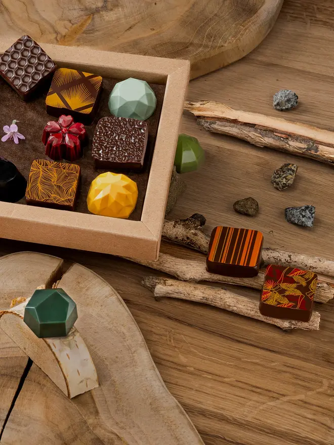 Jewel chocolate box -18 flavours