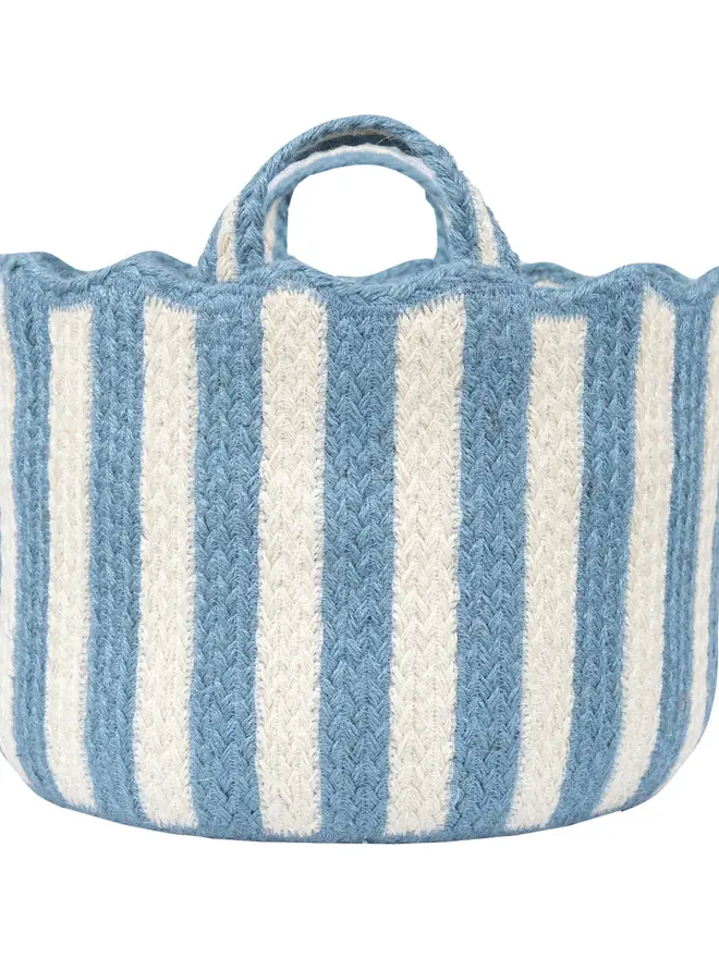 Product shot - Dusty Blue XL basket