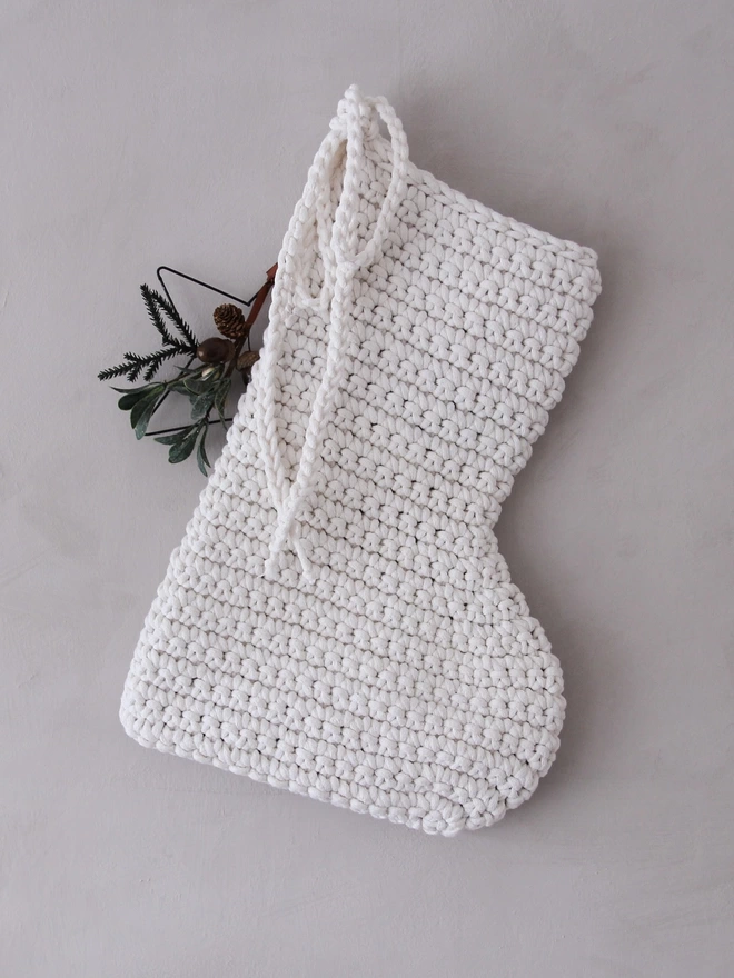 hand crocheted christmas stocking ecru 3