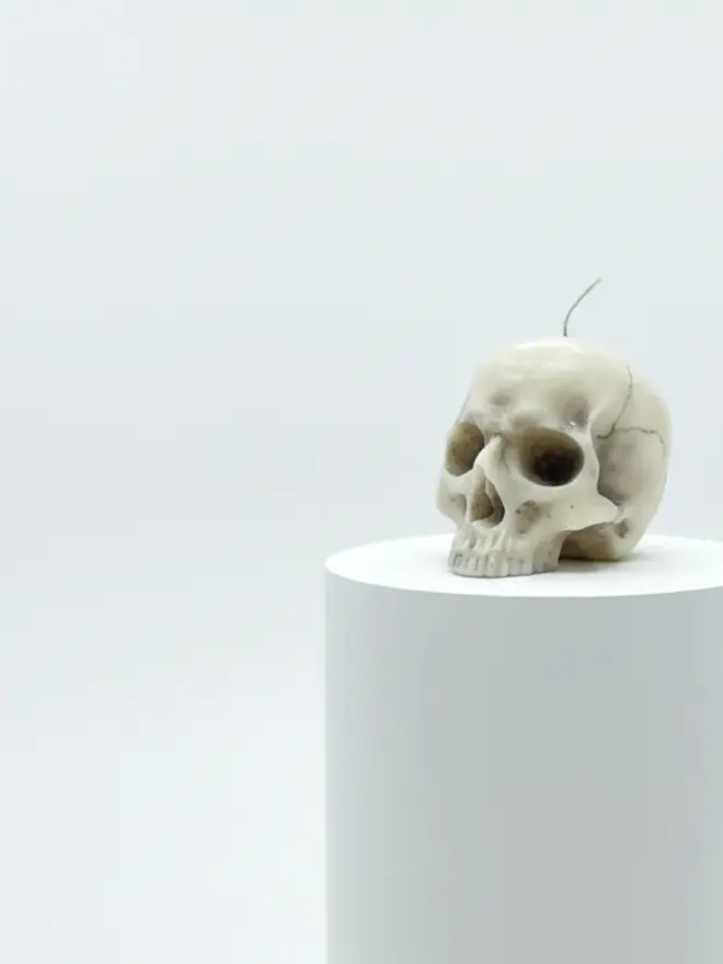 HUMAN SKULL CANDLE