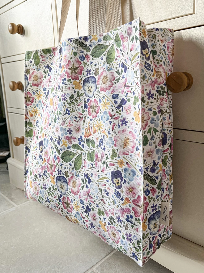 The perfect Spring and Summer accessory, a light coloured shopping bag with pressed flower design. Best friend gift.