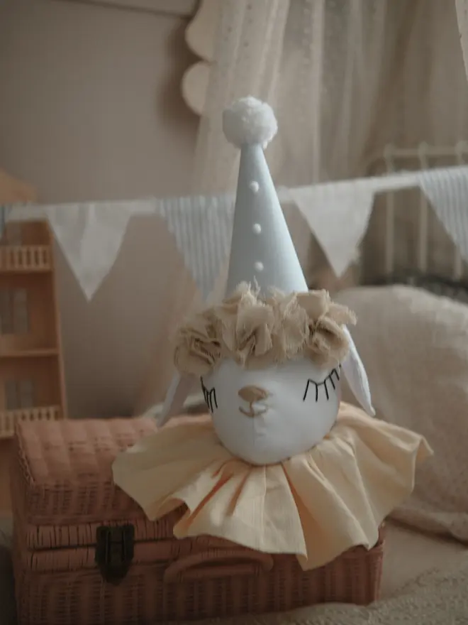 Unique sheep head trophy wall decoration for children’s rooms