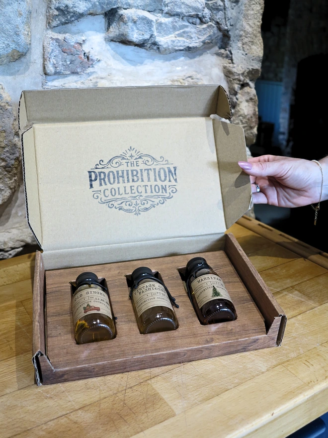 Old Fashioned Gift Set