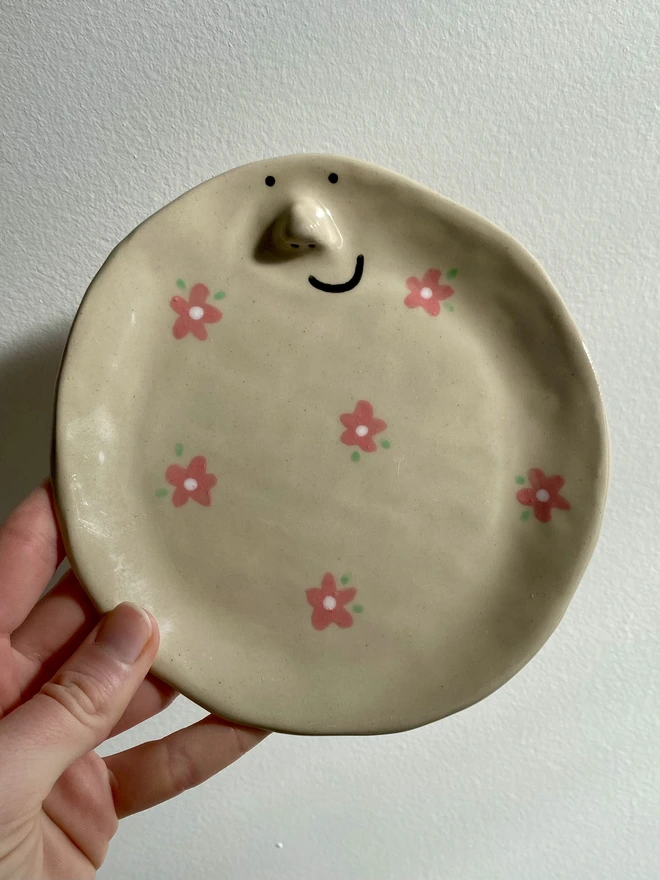 pink buttercup sideplate