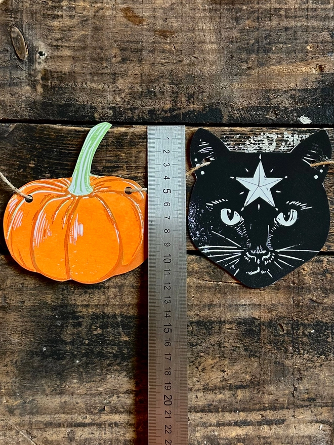 Black Cosmic Cat & Pumpkin Halloween Linocut Garland