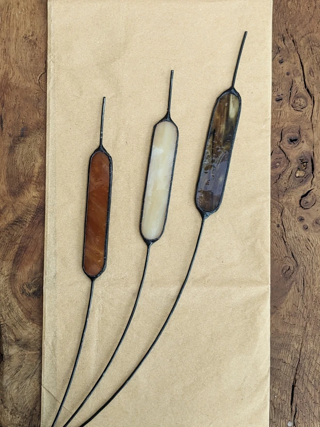 Stained glass bulrush