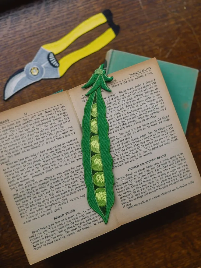 Pea Pod Embroidered Fabric Bookmark Petra Boase 