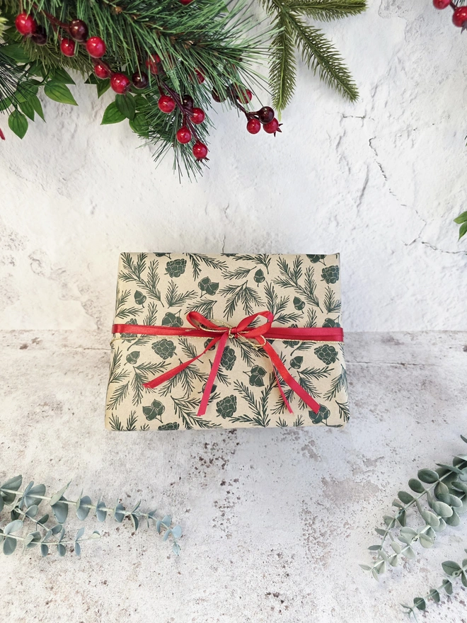 gift wrapping, gift wrap, box with botanical wrapping paper and ribbons, Gift options, christmas gift wrap, Jenny Hopps Pottery