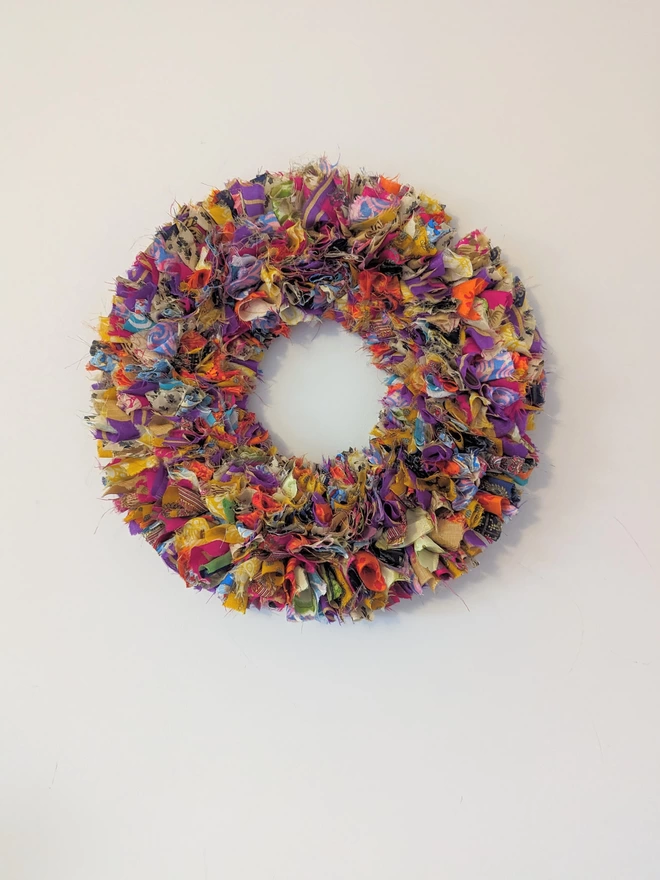 Pri Pri wreath multi