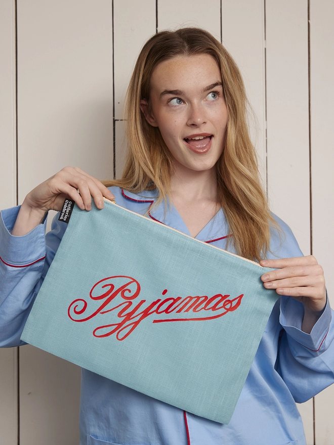 CATHERINE COLEBROOK BLUE LINEN PYJAMA CASE