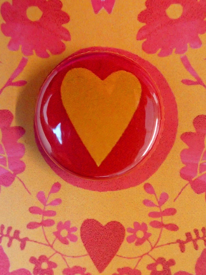 Paper Cut Heart design in Pink and Yellow