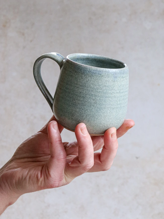 Handmade Ceramic Curve Mug
