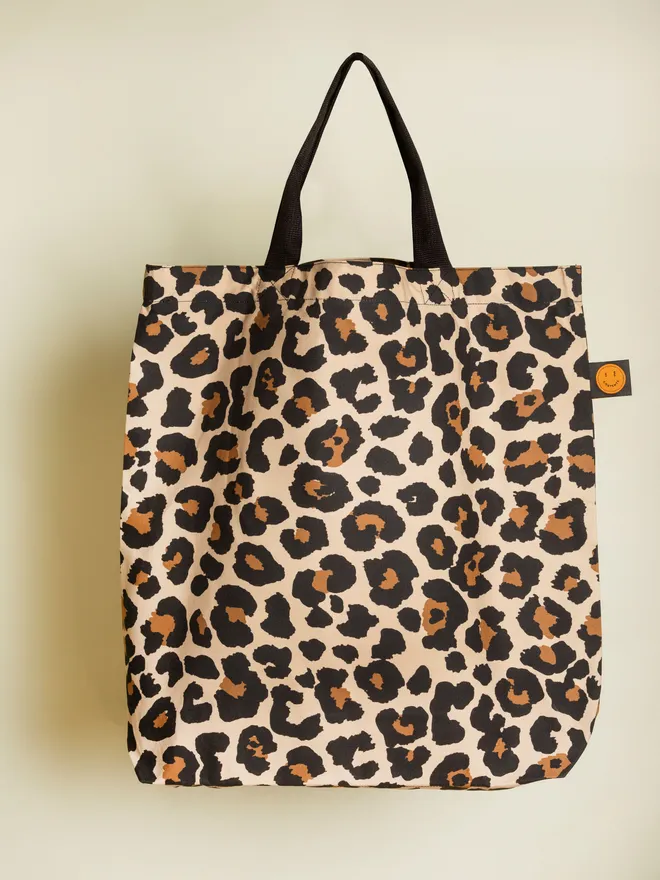 Classic Leopard Contents Book Bag