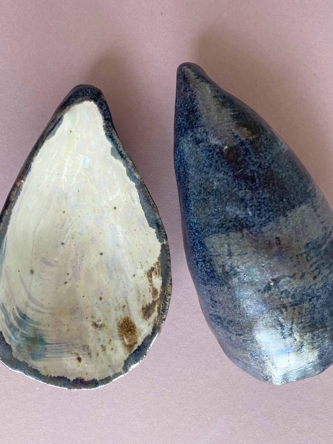 Ceramic Mussel Shell Pinch Pot