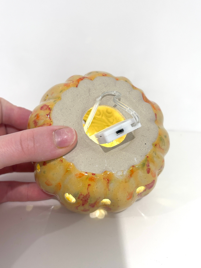 Halloween ceramic pumpkin tea light