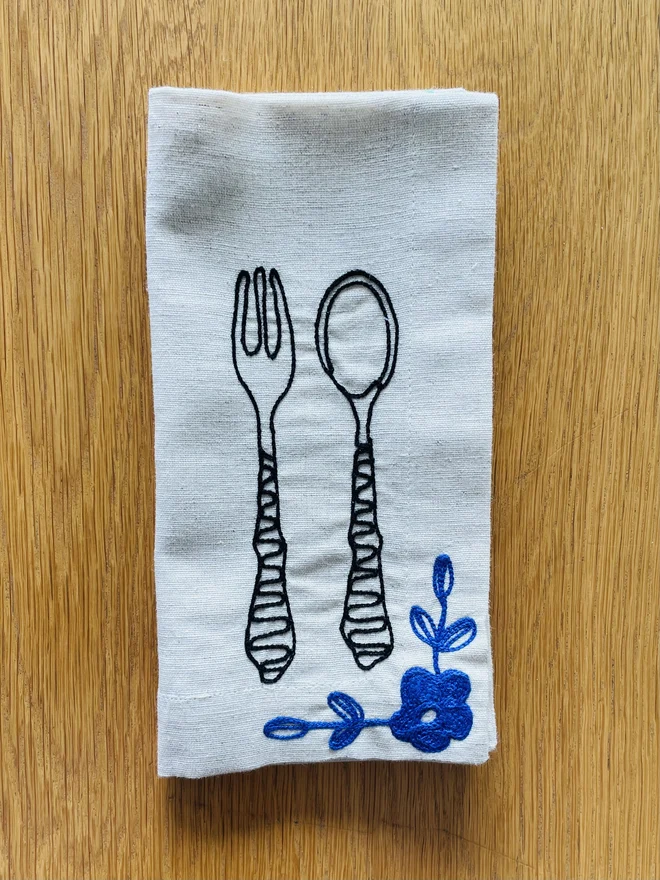 Embroidered place setting napkins