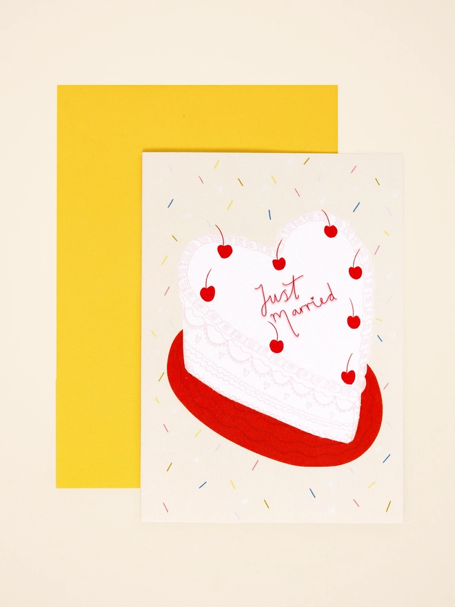 'Just Married' Heart Cake Wedding Card