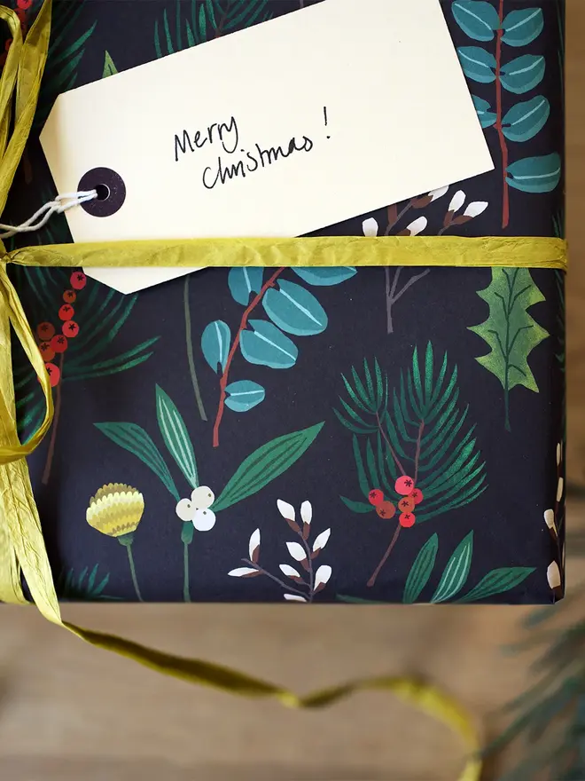 winter foliage floral gift wrap