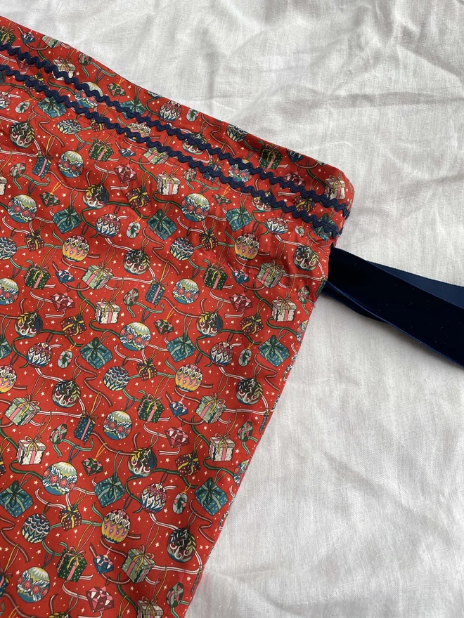 House of Gifts Liberty Print Christmas Gift Sack Detail