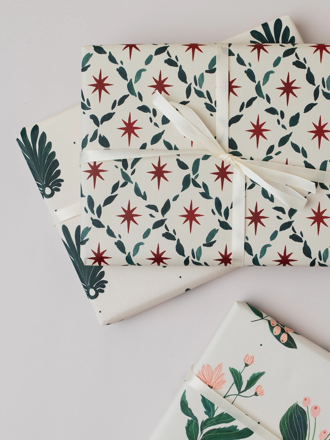 Christmas Diamond Star Botanical Luxury Gift Wrap