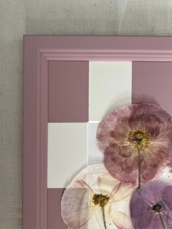 close up of top left corner of frame