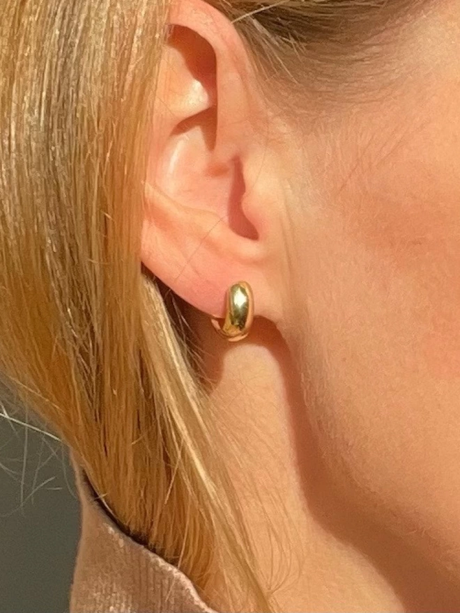 gold hoop huggies, contemporary minimal pieces