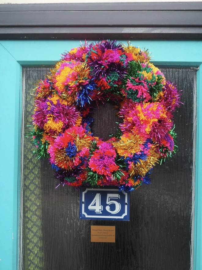 XL Tinsel Pom Pom Wreath Kit 
