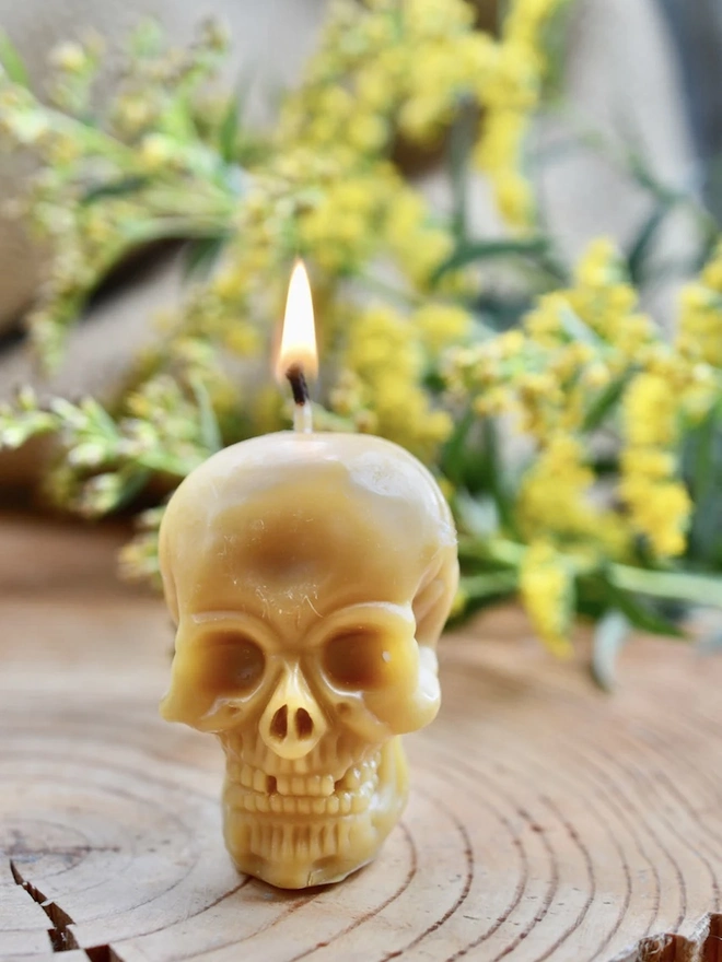 100% Pure Beeswax Small Halloween Skull Candle