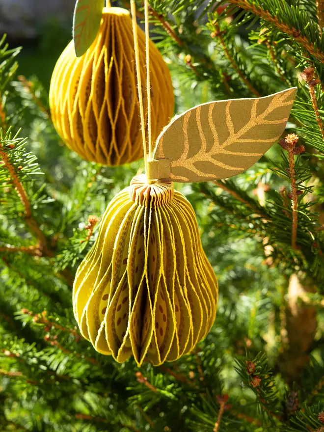 Pear Honeycomb Ornament (Set Of 6)