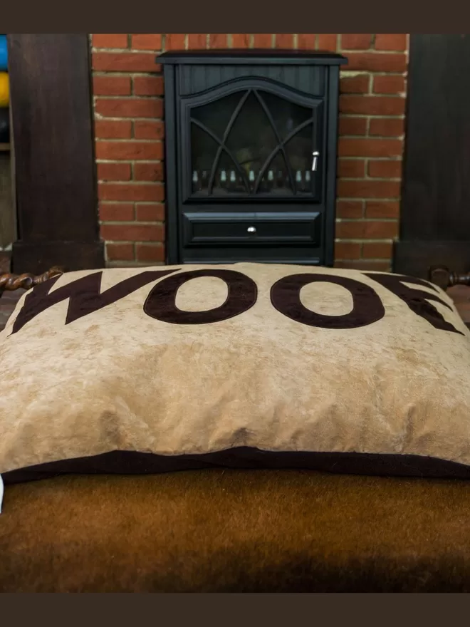 Big Woof Dog Bed, Machine Washable, loose cover, super squidgy