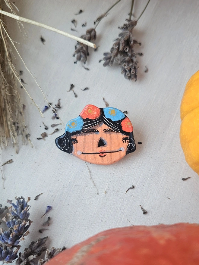 Petal pumpkin ceramic halloween brooch