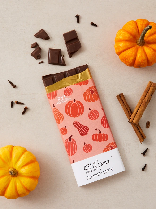 Pumpkin Spice Milk Chocolate Bar - 43.5% Venezuelan