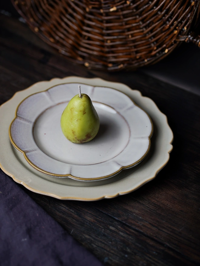 The Petite Conference Pear Candle