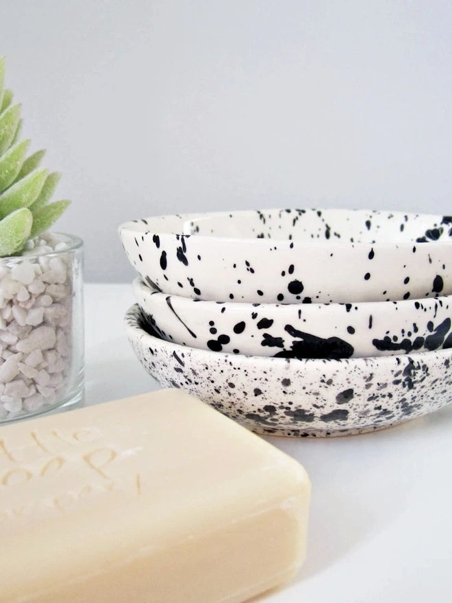 Splatter Ceramic Soap Dish 