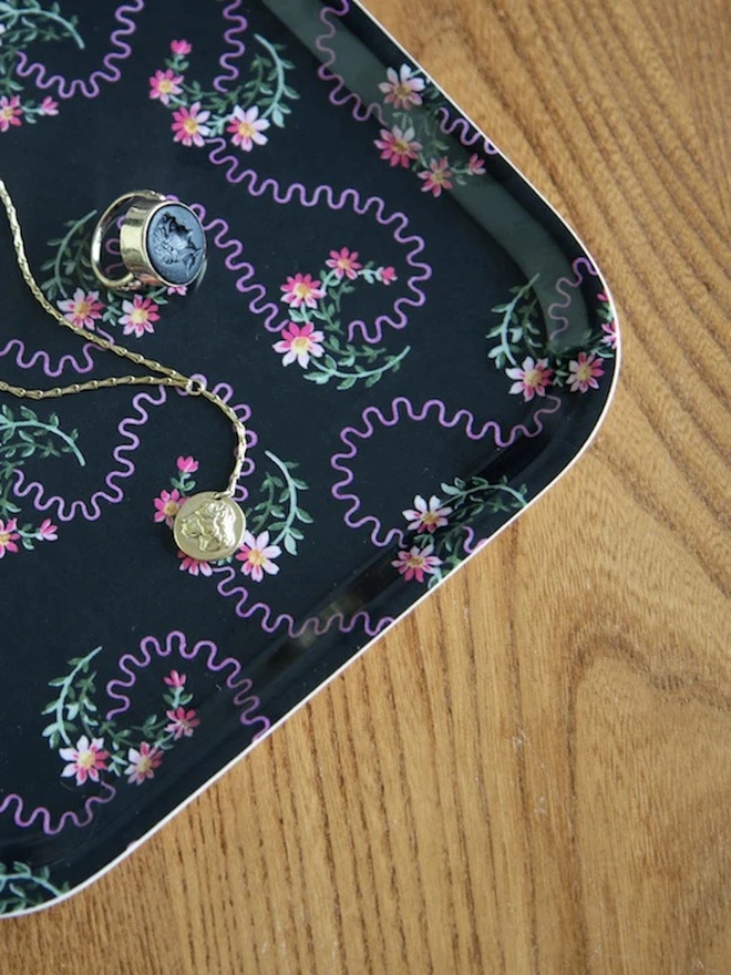 Waves Of Love Tray