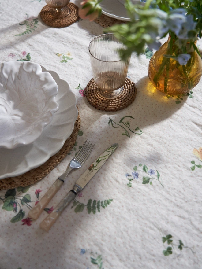 Table cloth with spring florals