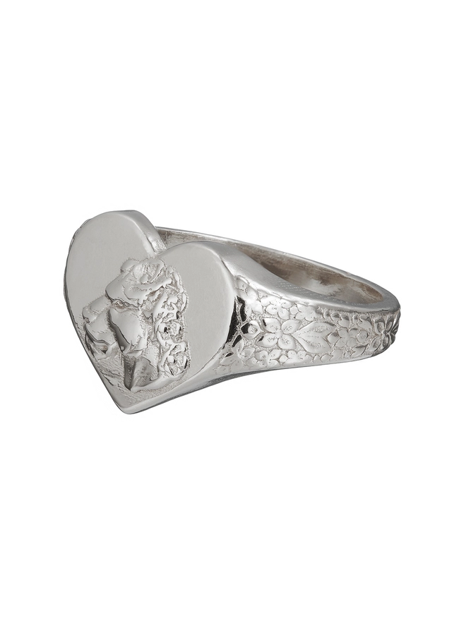 Lioness Heart Ring Silver Side 