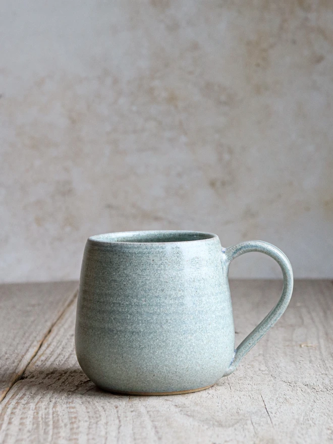 Handmade Ceramic Curve Mug